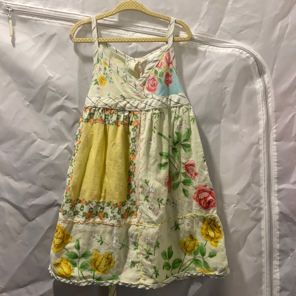 Beautiful Soft Lola & James Floral Dress. Greens Yellows Soft Blues & Pinks Sz 6